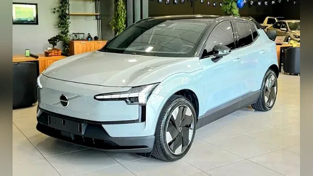 Volvo EX30 - Imagem 6