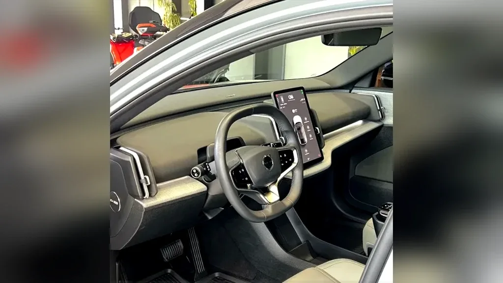 Volvo EX30 - Imagem 7
