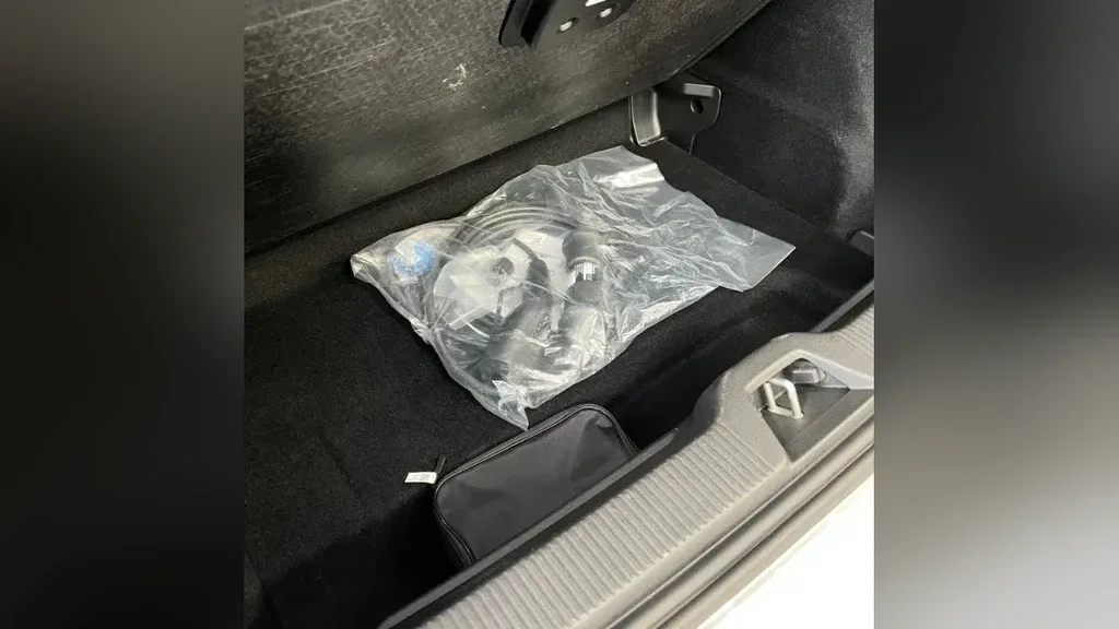 Volvo EX30 - Imagem 17