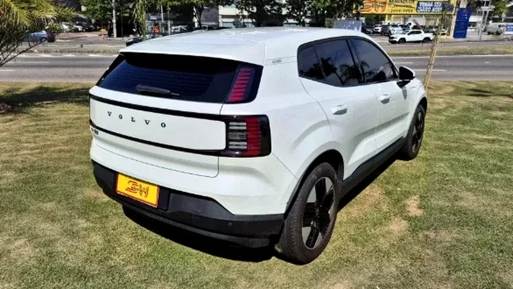 Volvo EX30 - Imagem 5