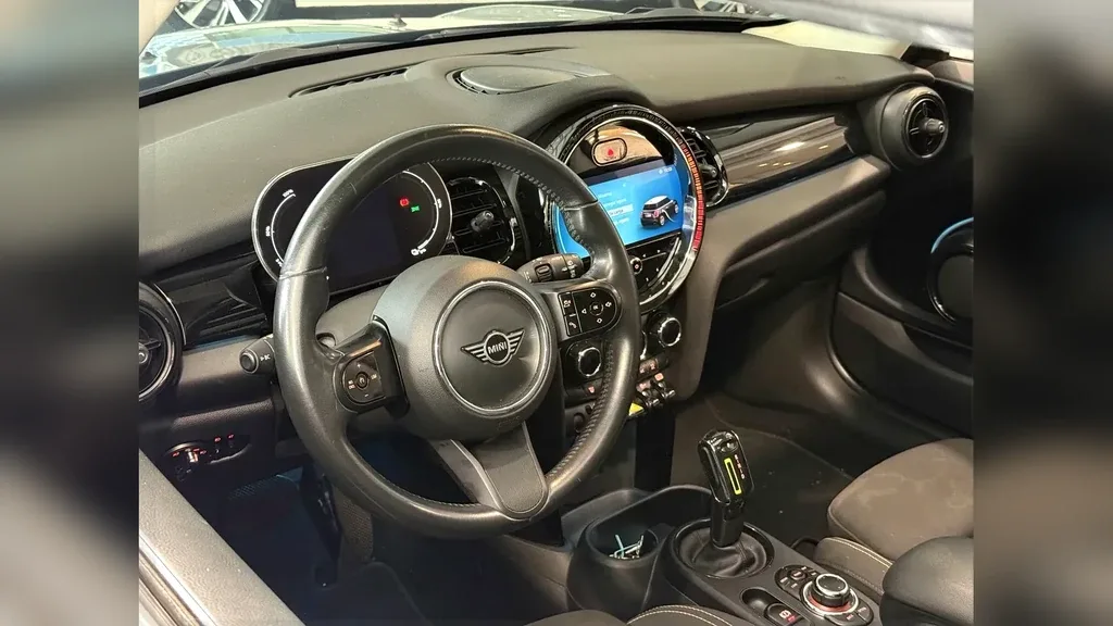 Mini Cooper SE - Imagem 2