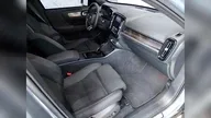 Volvo XC40 Recharge - Miniatura 5