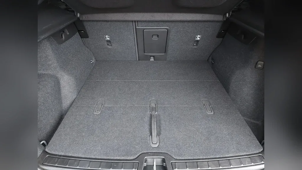 Volvo XC40 Recharge - Imagem 11