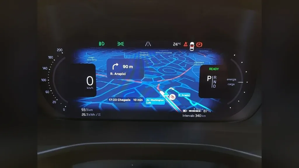 Volvo XC40 Recharge - Imagem 13