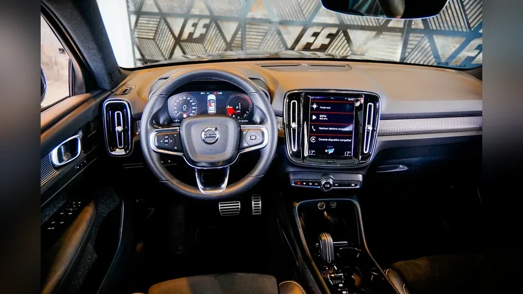 Volvo XC40 - Imagem 10