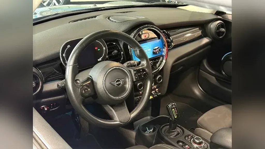 Mini Cooper SE - Imagem 5