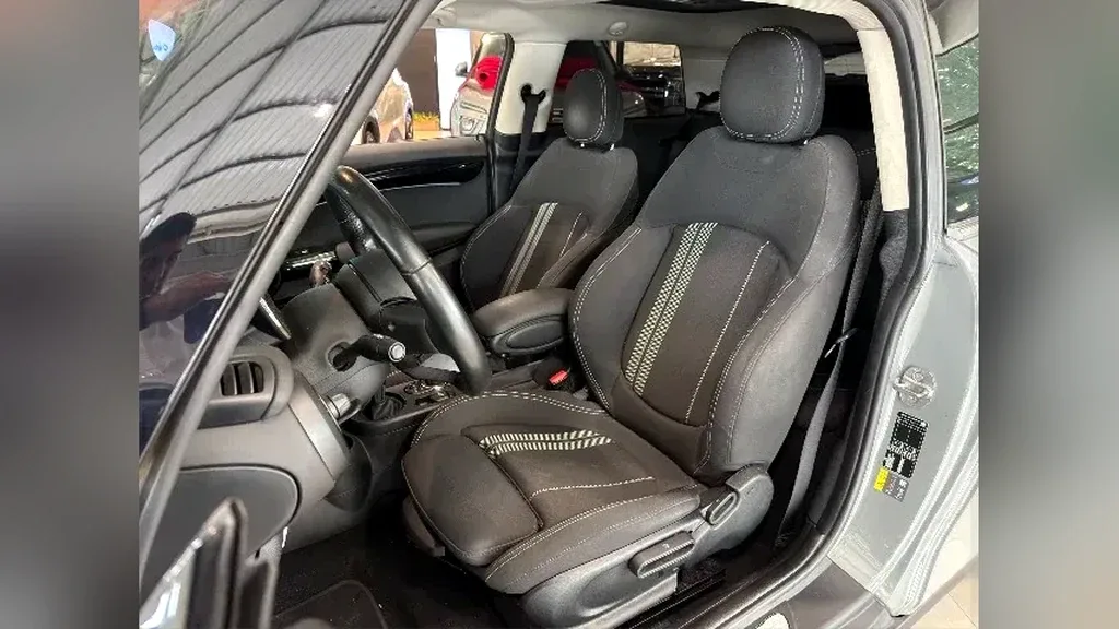 Mini Cooper SE - Imagem 6