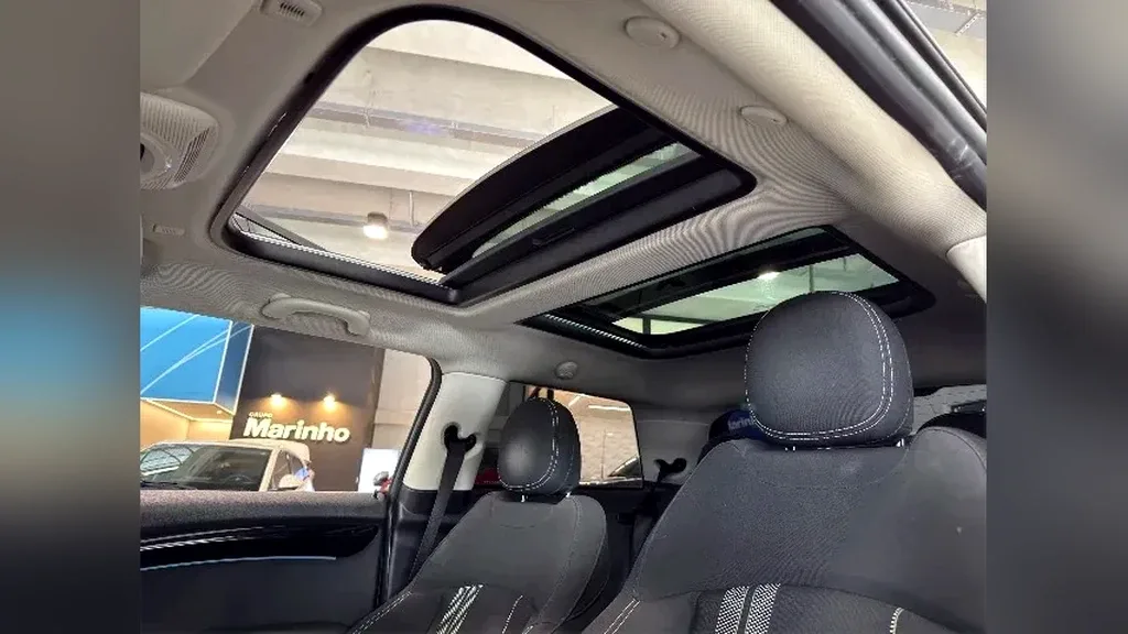 Mini Cooper SE - Imagem 13