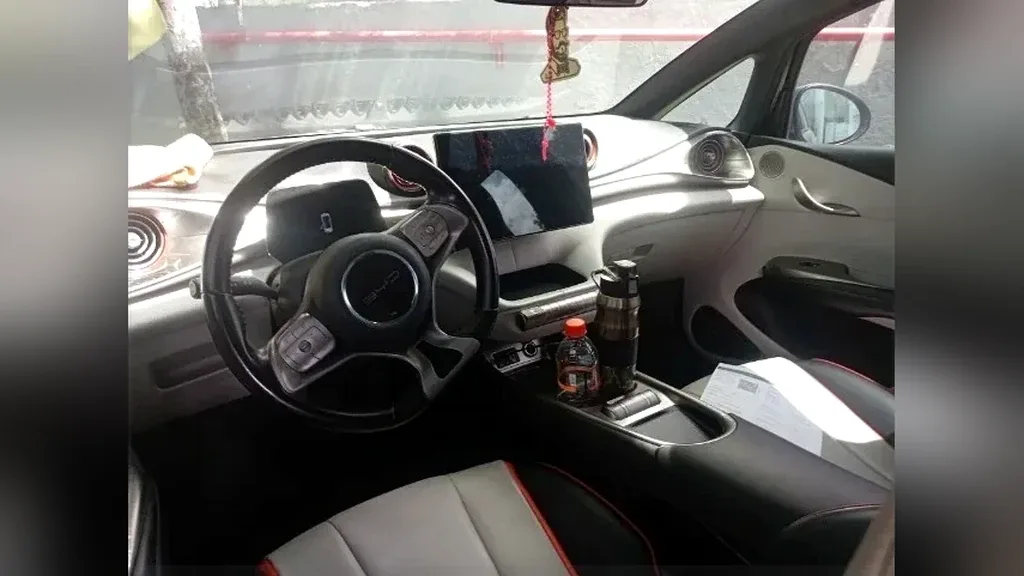 BYD Dolphin - Imagem 12