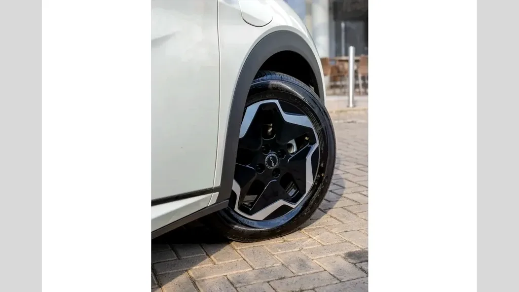 BYD Dolphin - Imagem 6