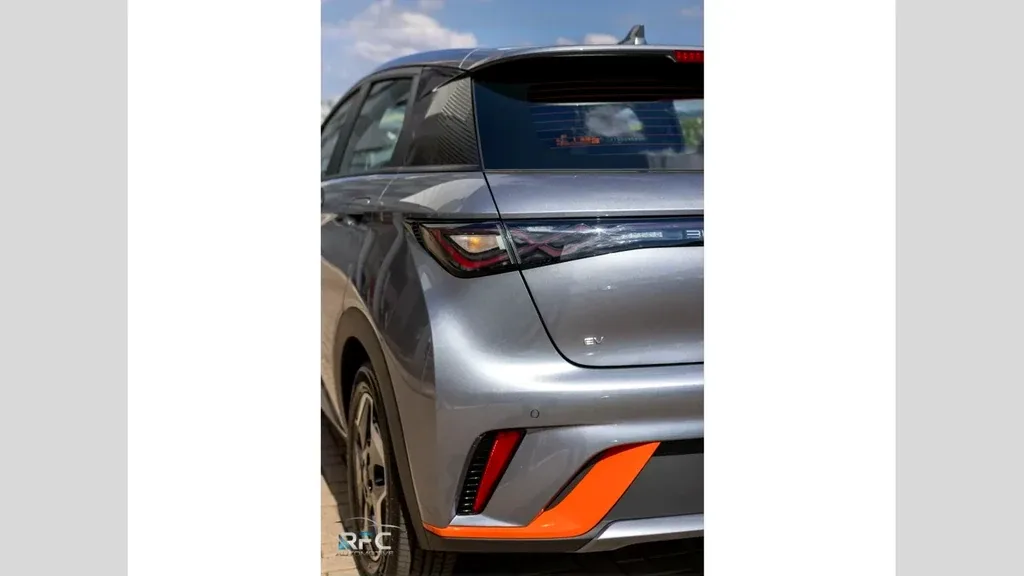 BYD Dolphin - Imagem 12