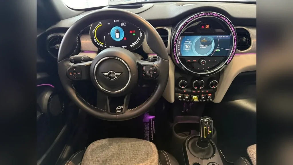 Mini Cooper SE - Imagem 14