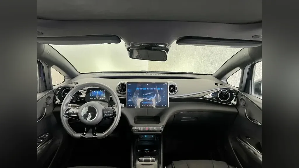 BYD Dolphin Plus - Imagem 15