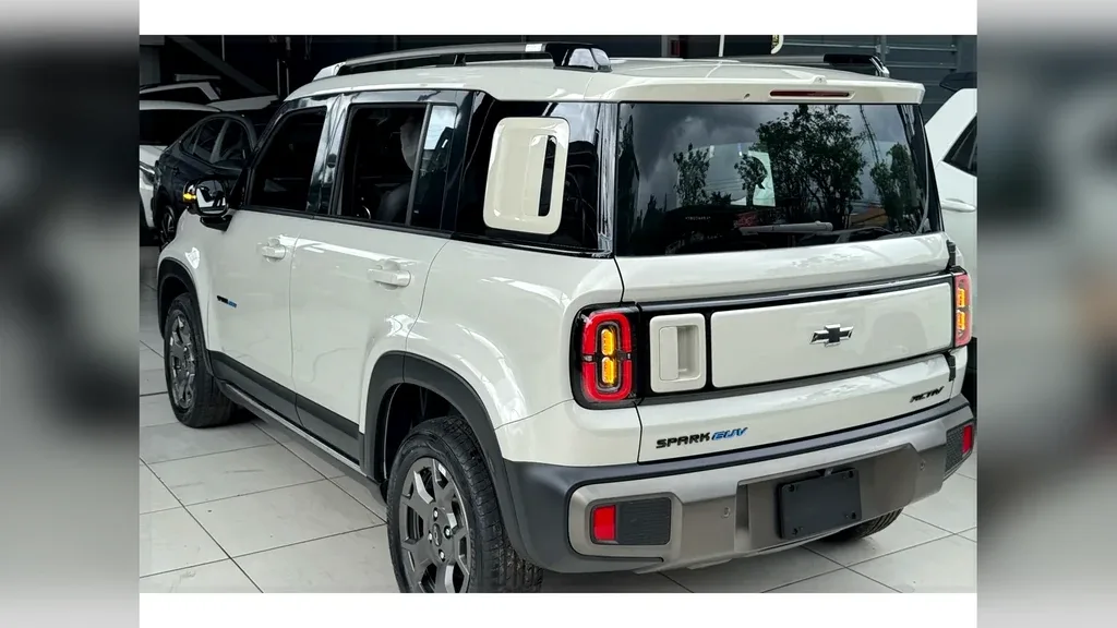 Chevrolet Spark Euv - Imagem 9