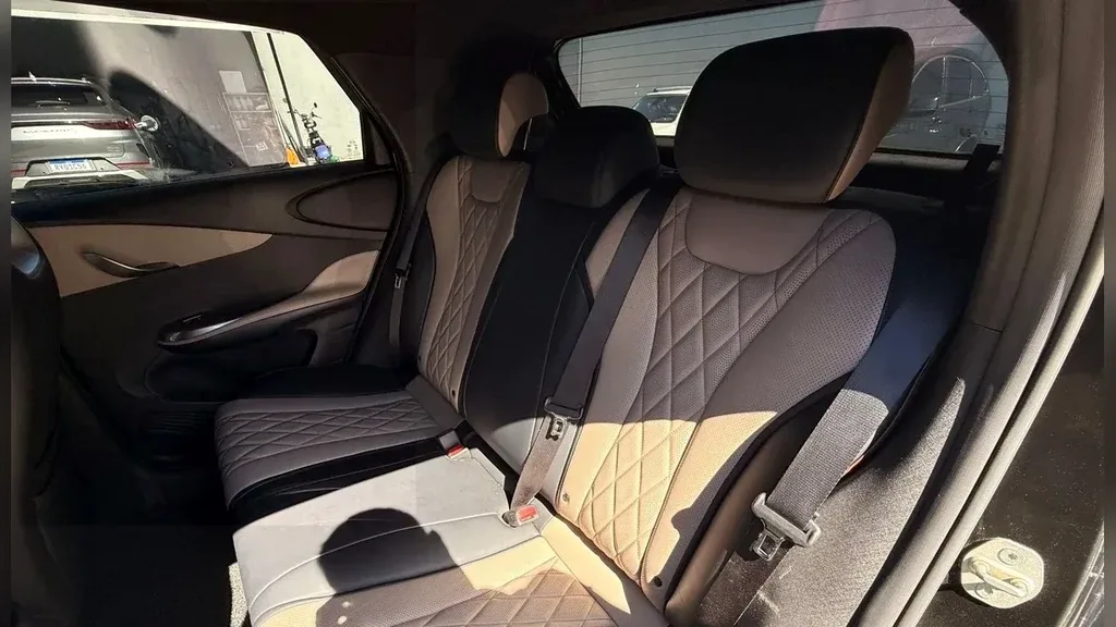 BYD Dolphin - Imagem 8