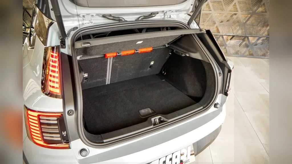 Volvo EX30 - Imagem 18