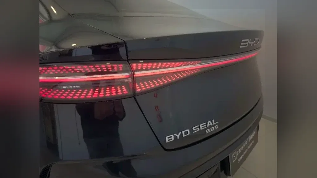 BYD Seal - Imagem 12