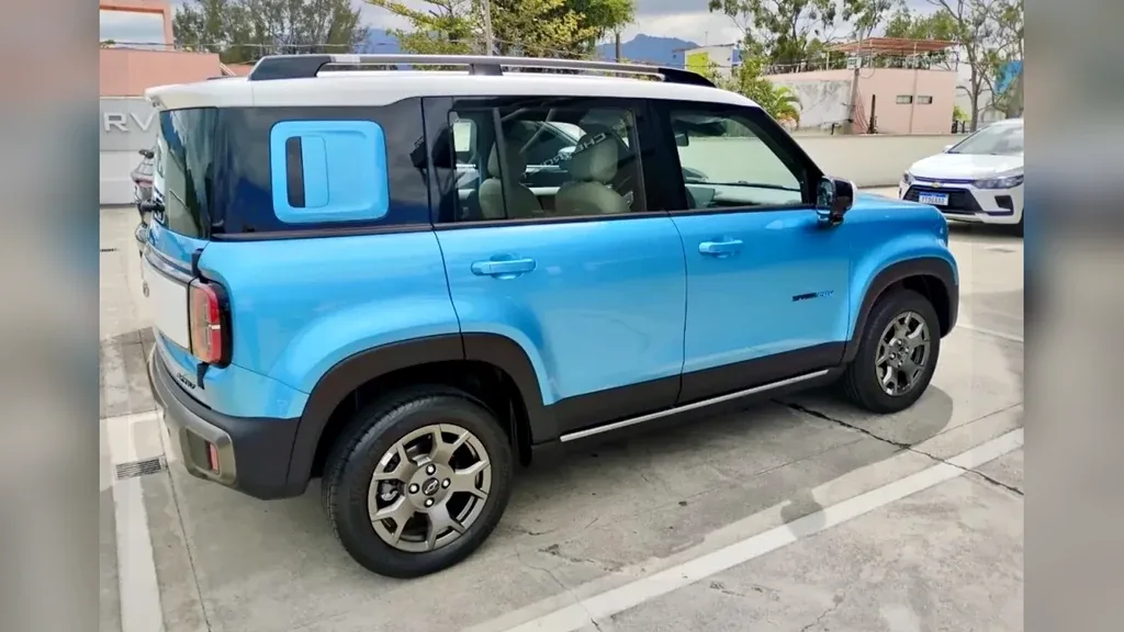 Chevrolet Spark Euv - Imagem 9