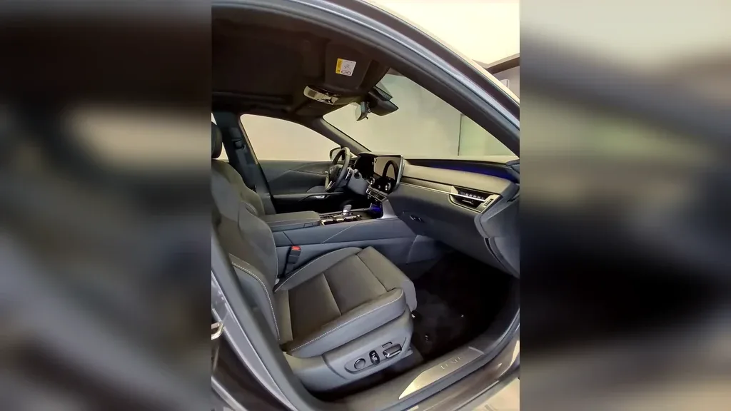 Lexus Nx 450h+ Plug-in Hybrid - Imagem 10