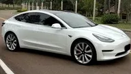 Tesla Model 3 - Miniatura 2