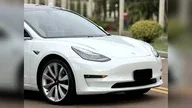 Tesla Model 3 - Miniatura 4