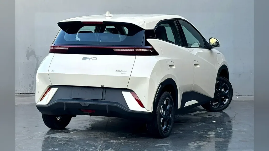 BYD Dolphin - Imagem 4