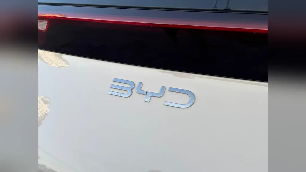 BYD Dolphin - Imagem 16