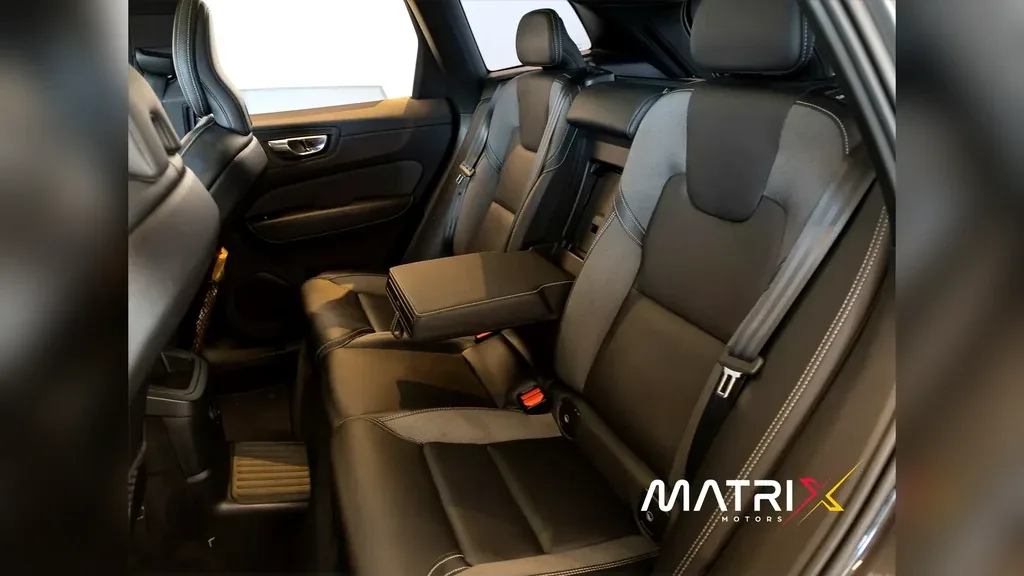 Volvo Xc60 - Imagem 19