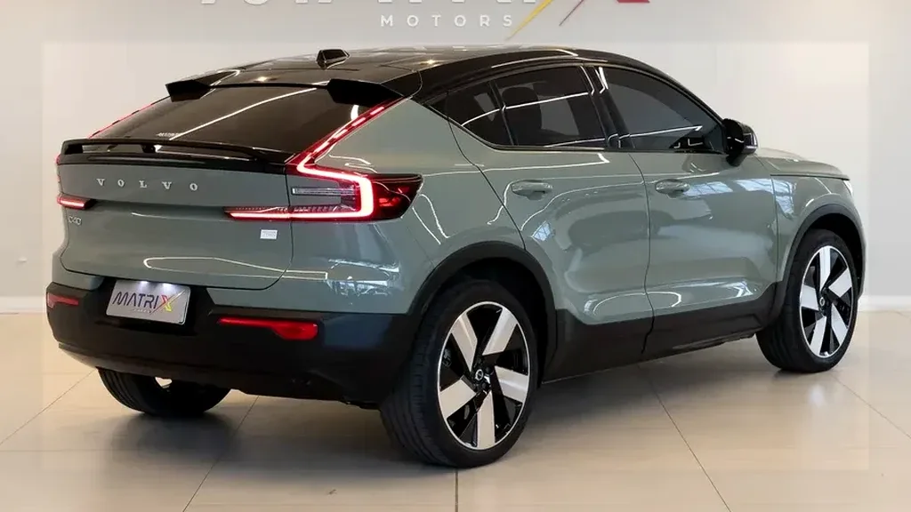 Volvo C40 Recharge - Imagem 2