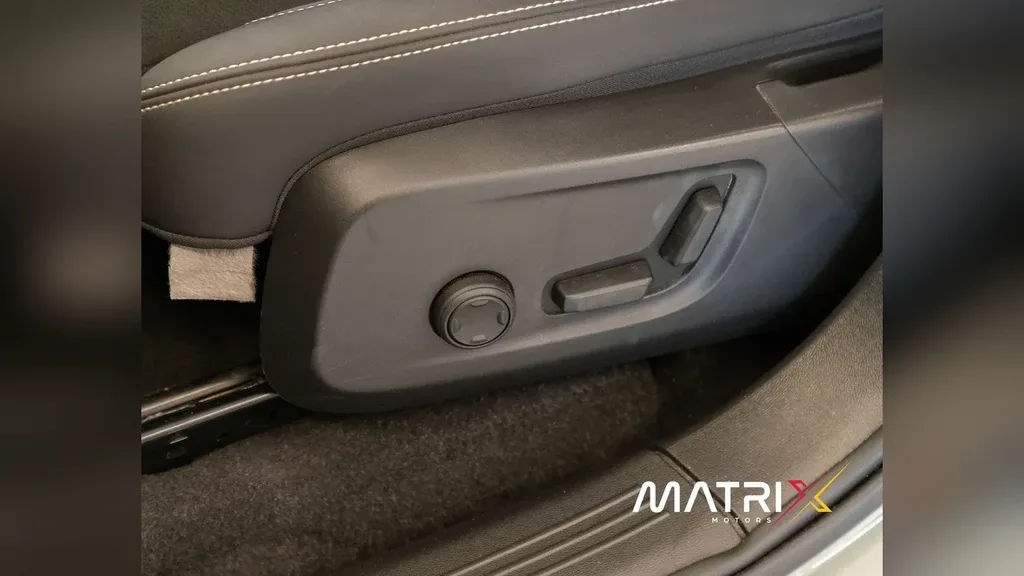 Volvo C40 Recharge - Imagem 14