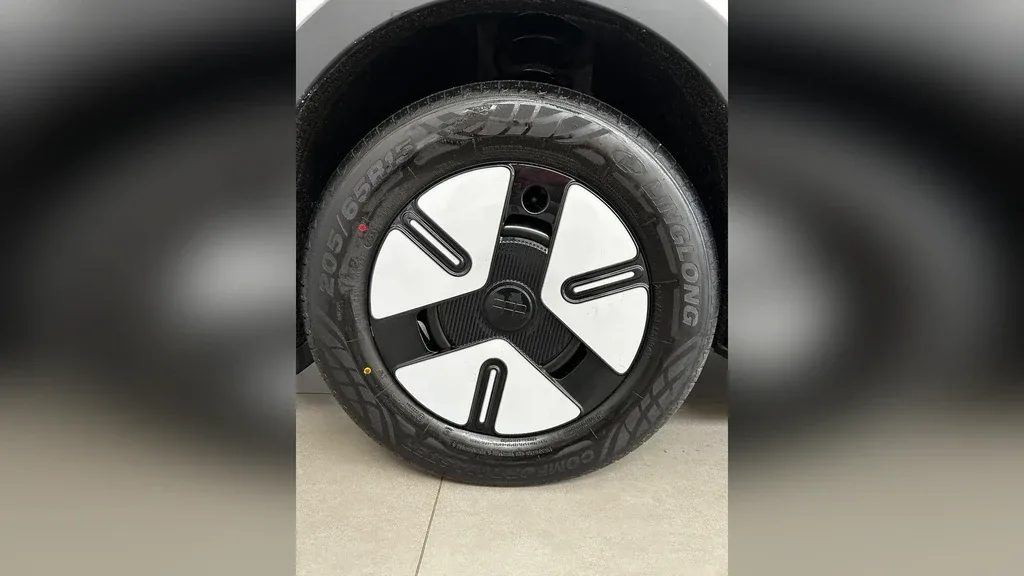 Geely EX2 - Imagem 11