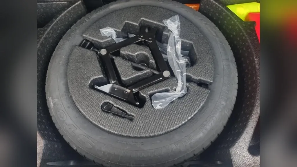 BYD Dolphin - Imagem 12