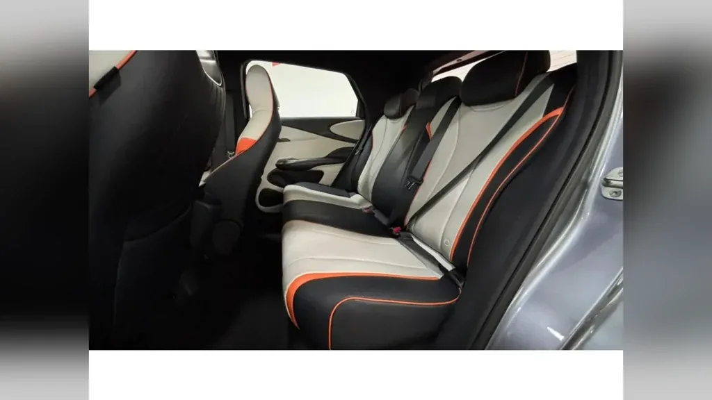 BYD Dolphin Plus - Imagem 12