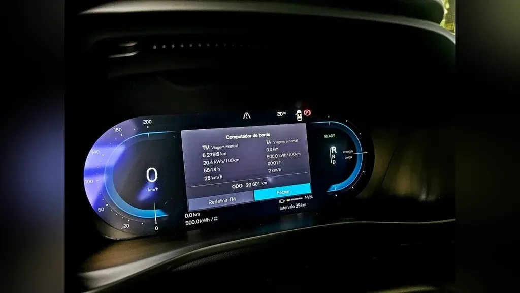 Volvo XC40 Recharge - Imagem 9