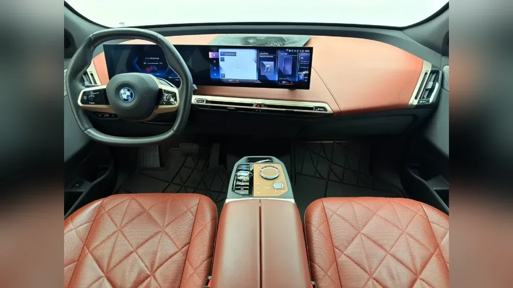 BMW Ix - Imagem 16
