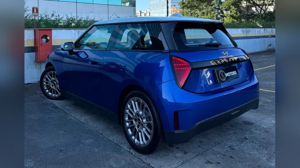 Mini Cooper SE - Imagem 6