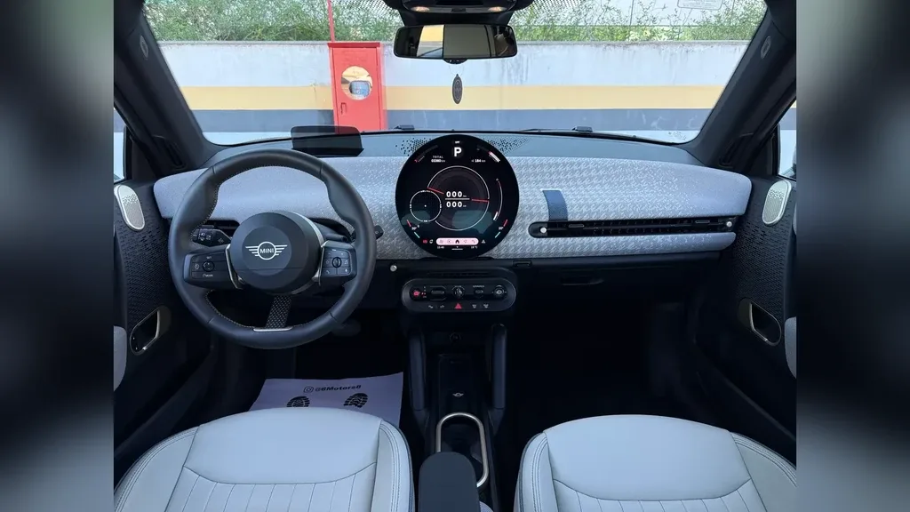 Mini Cooper SE - Imagem 9