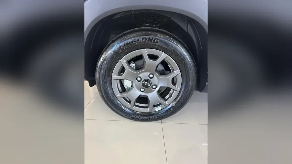 Chevrolet Spark Euv - Imagem 3