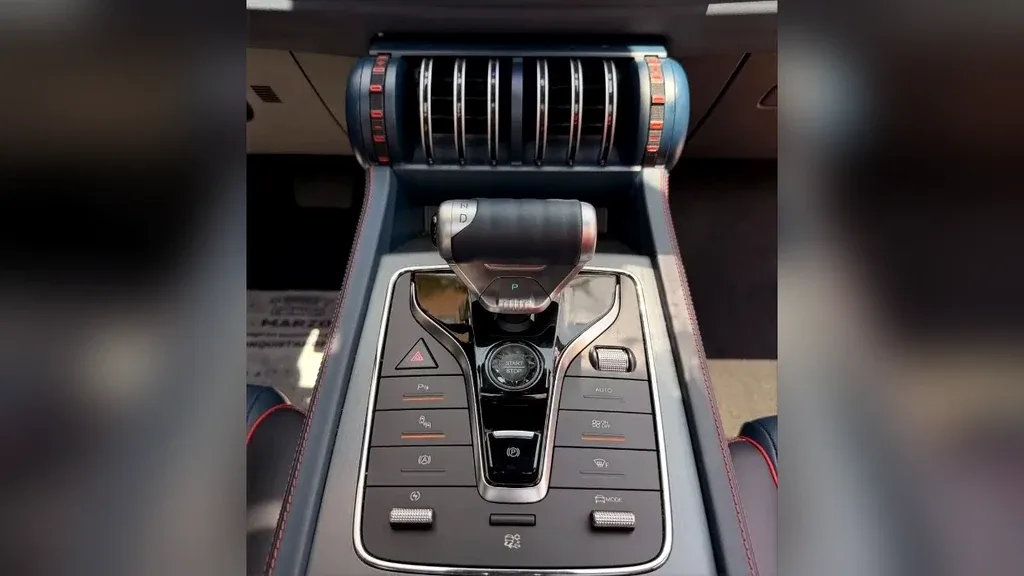 BYD Yuan Plus - Imagem 12