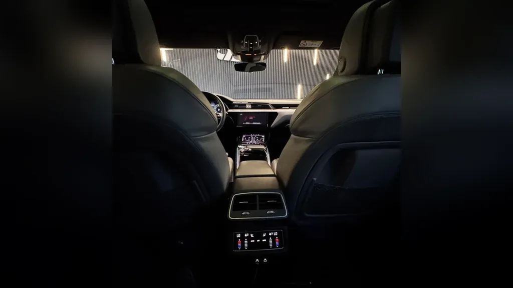 Audi E-tron Sportback - Imagem 6