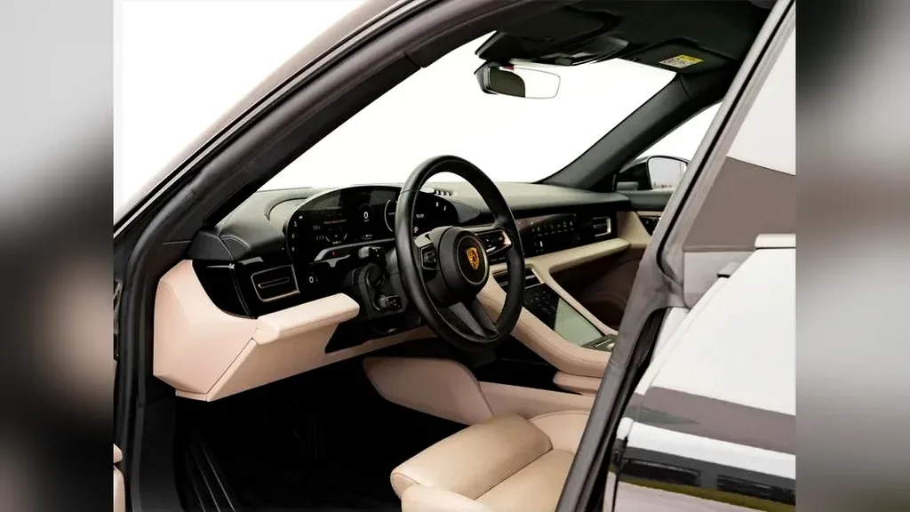 Porsche Taycan - Imagem 10