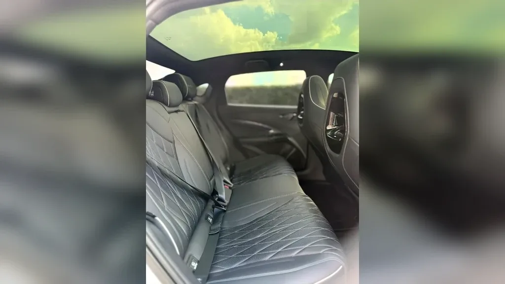 BYD Seal - Imagem 10