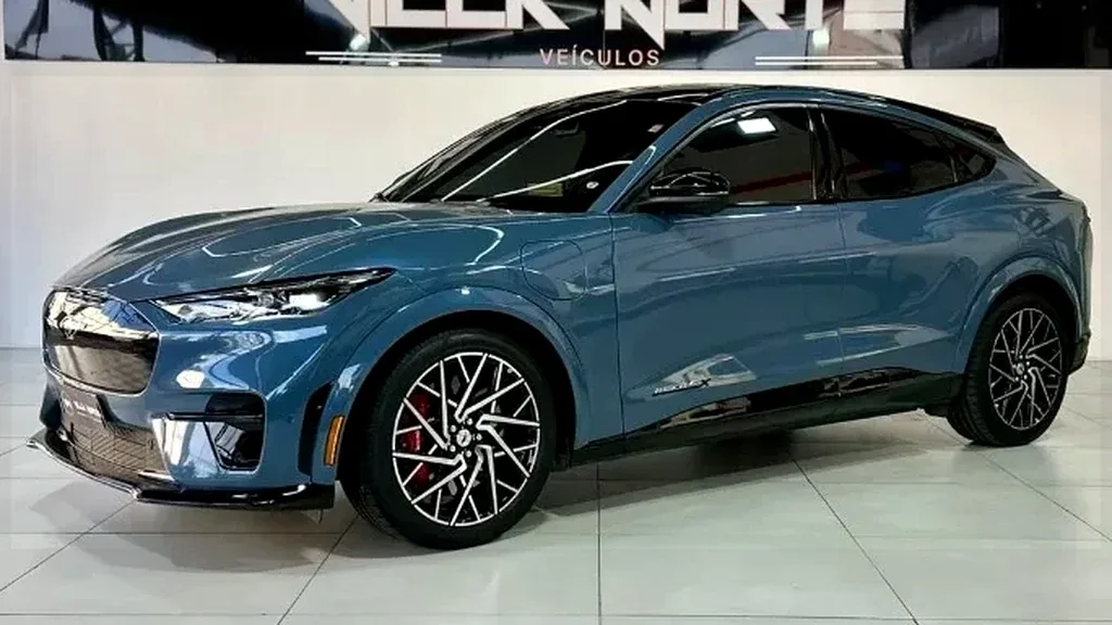 Ford Mustang Mach-e - Imagem 3