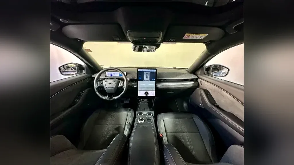 Ford Mustang Mach-e - Imagem 6