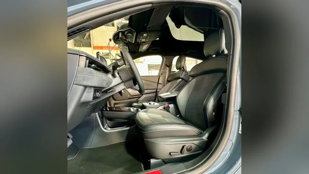 Ford Mustang Mach-e - Imagem 14