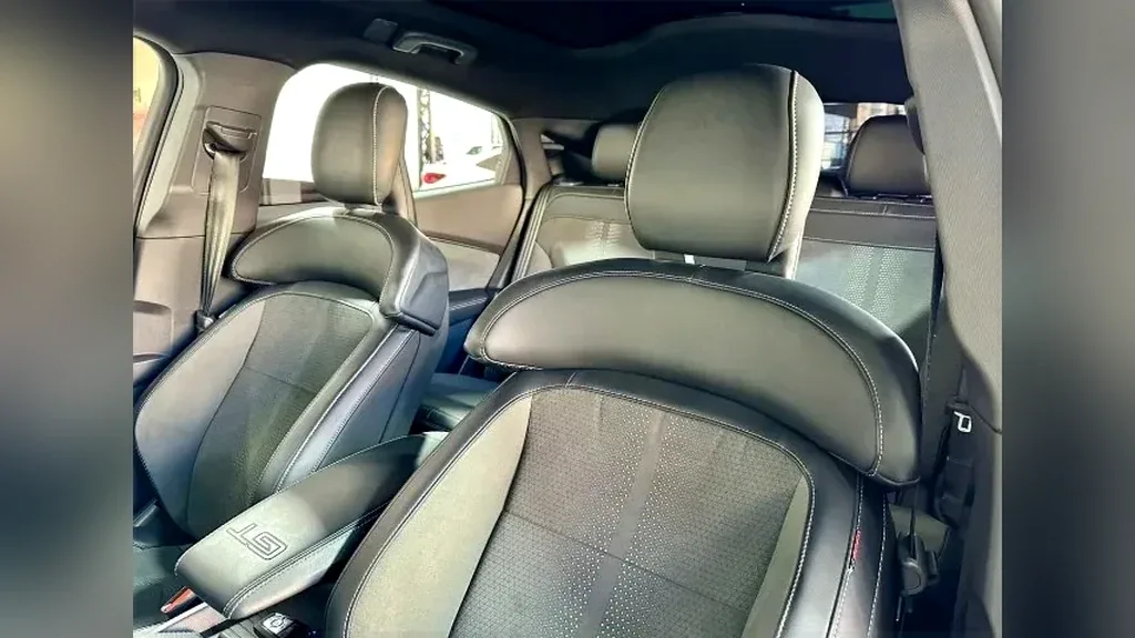 Ford Mustang Mach-e - Imagem 16