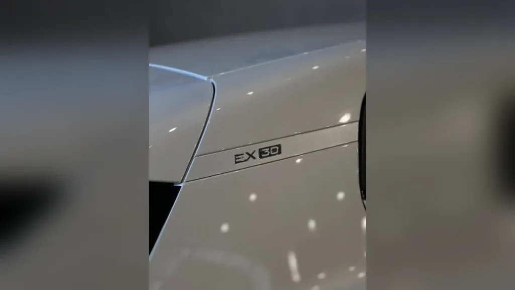 Volvo EX30 - Imagem 7