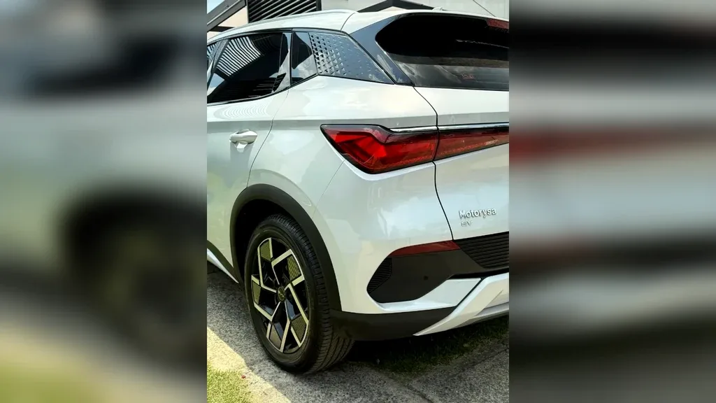 BYD Yuan Plus - Imagem 11