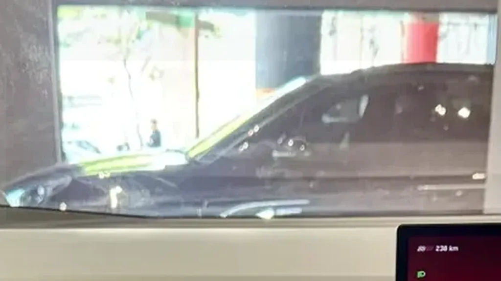 Tesla Cybertruck - Imagem 16