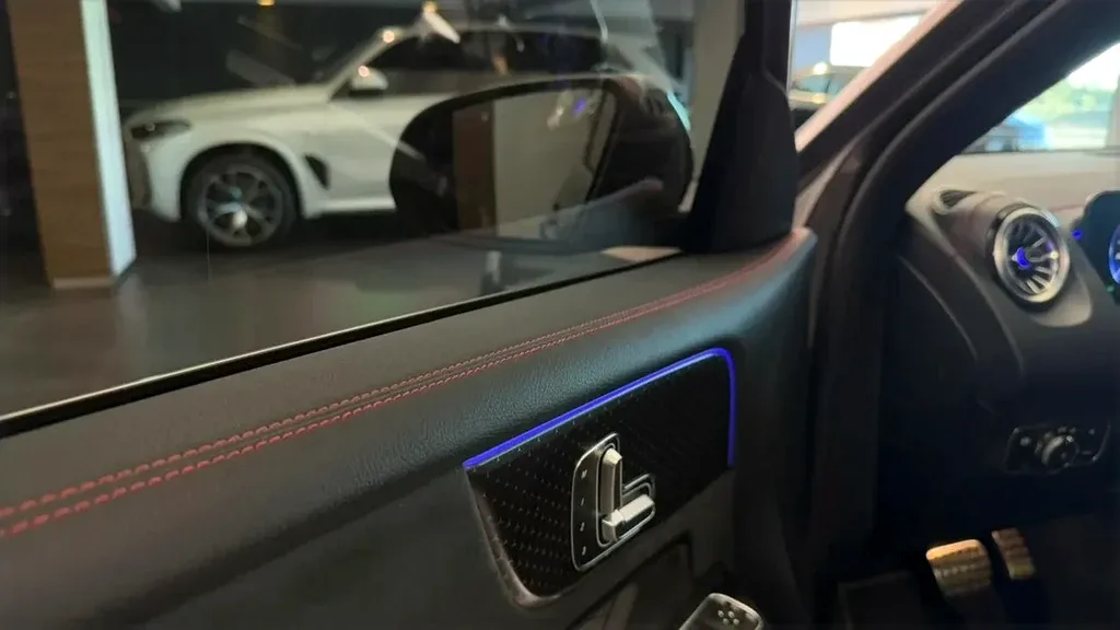 Mercedes Eqb 350 4matic SUV - Imagem 13